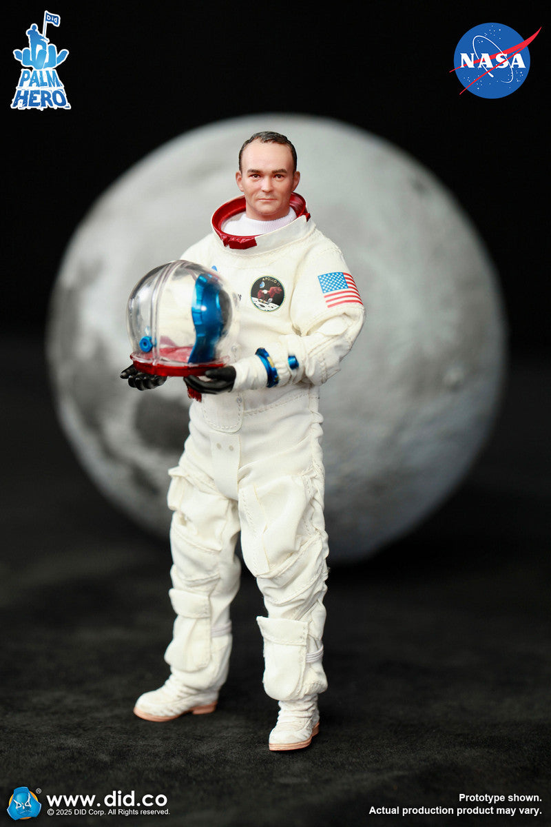 Preventa Figura Michael Collins - Command module pilot of Apollo 11 - ASTRONAUTS marca DID XS80035 escala 1/12