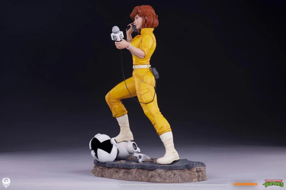 Pedido Estatua April O'Neil - Teenage Mutant Ninja Turtles - Premier Series marca PCS Collectibles escala 1/4