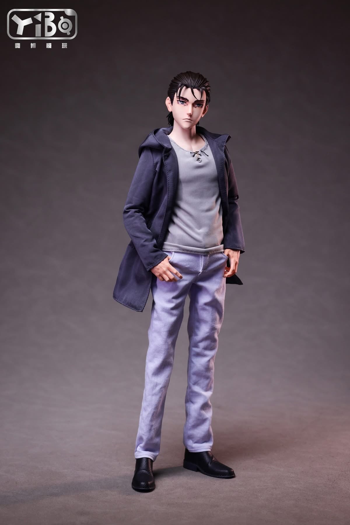 Preventa Figura Eren (pack doble) marca Yibo Toys YB-R2014 escala 1/6