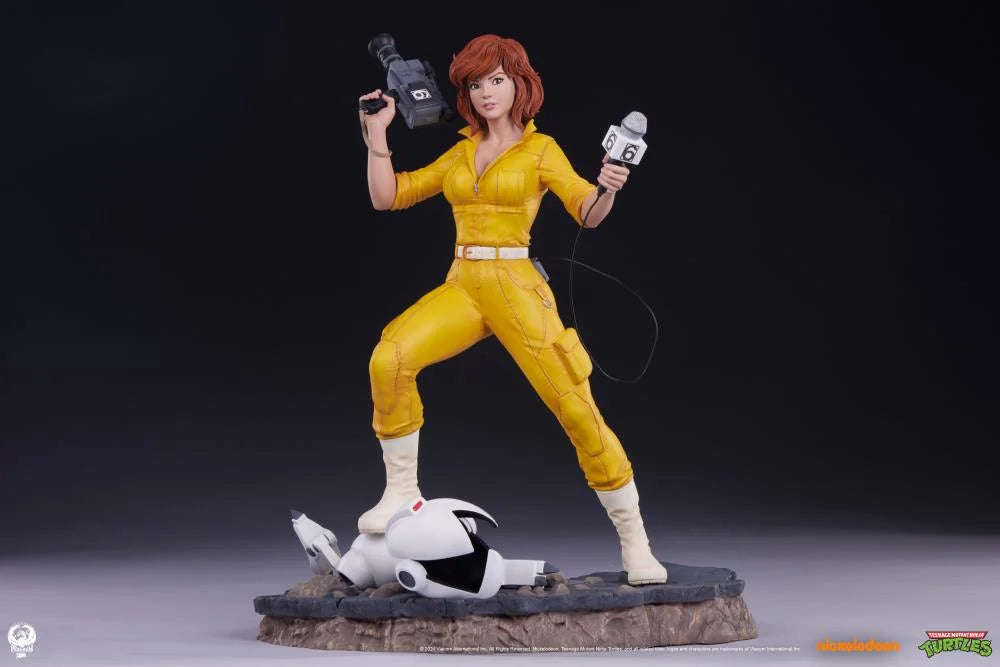 Pedido Estatua April O'Neil - Teenage Mutant Ninja Turtles - Premier Series marca PCS Collectibles escala 1/4