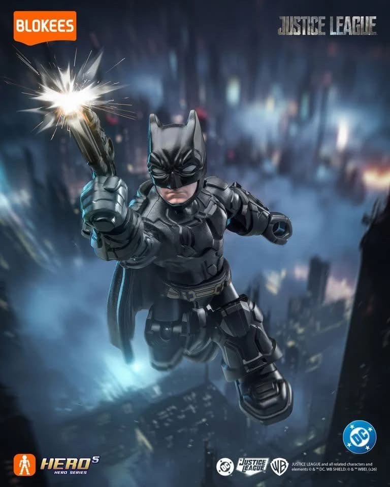 EN STOCK Figura DC Defender Version 02 - Justice League 12 in 1 - Model Kit - Marca Blokees