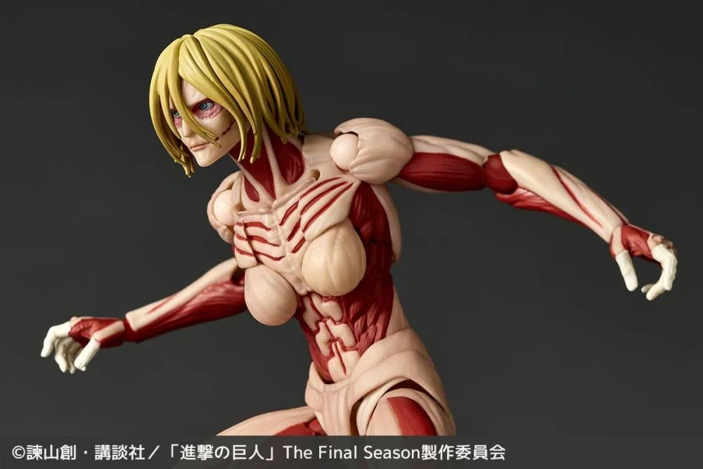 Preventa Figura Female Titan (Annie Leonhart) - Attack on Titan / Shingeki no Kyojin - Amazing Yamaguchi Revoltech marca Kaiyodo NR068 (16 cm)