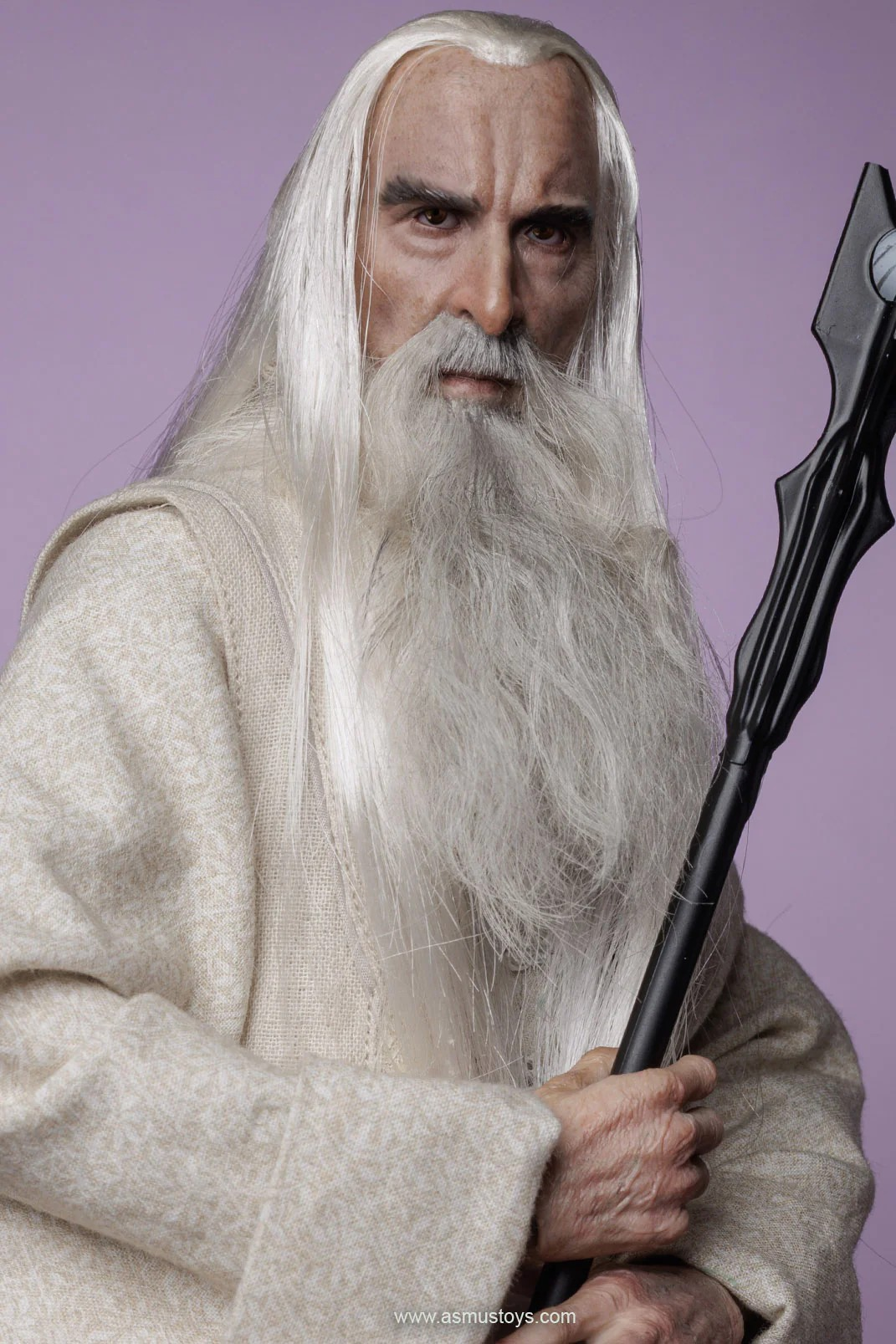 Preventa Figura Saruman - The Lord of the Rings Trilogy - Crown Series marca Asmus Toys CRW005 escala 1/6