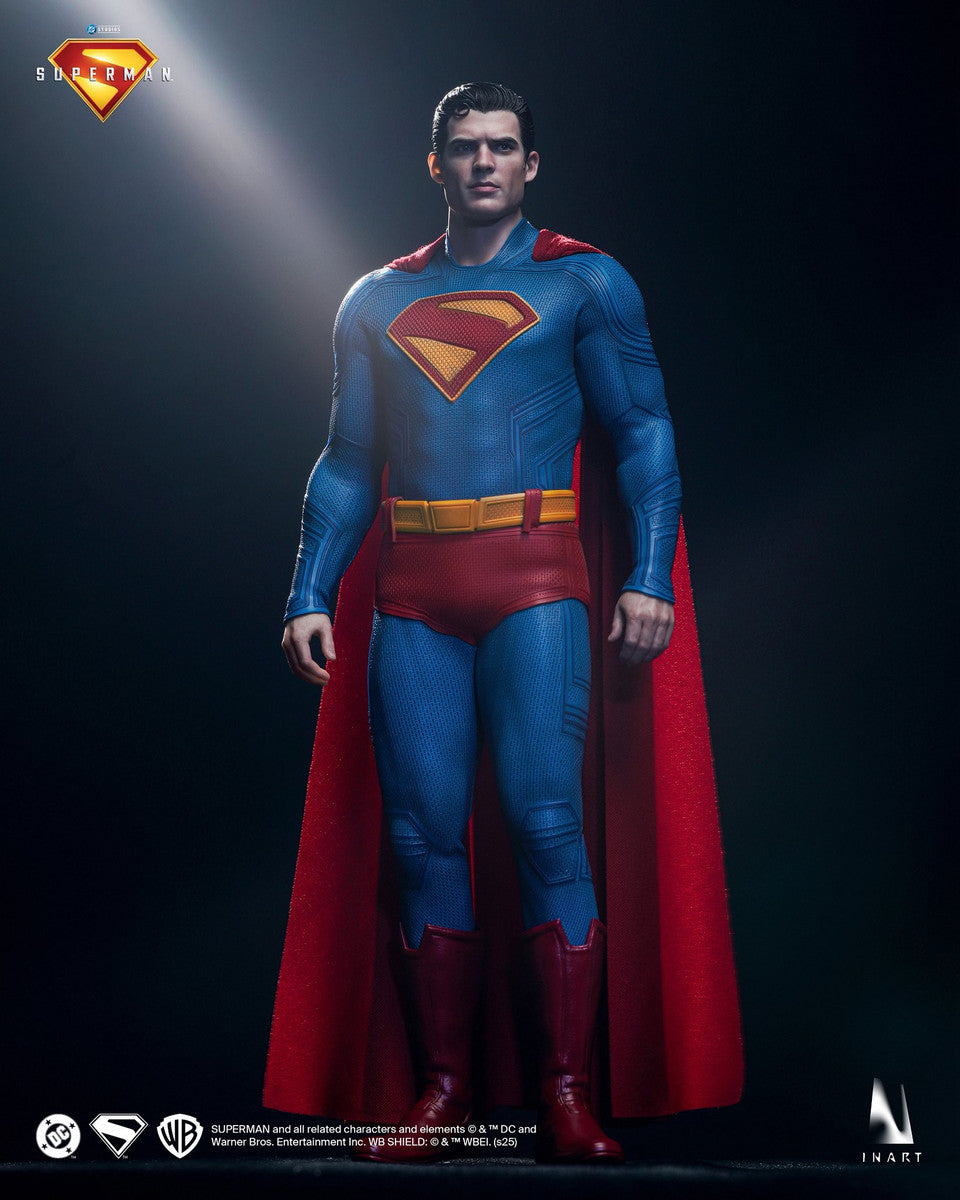 Preventa Figura SUPERMAN (con Krypto) - Superman (2025) marca INART A021 escala 1/6