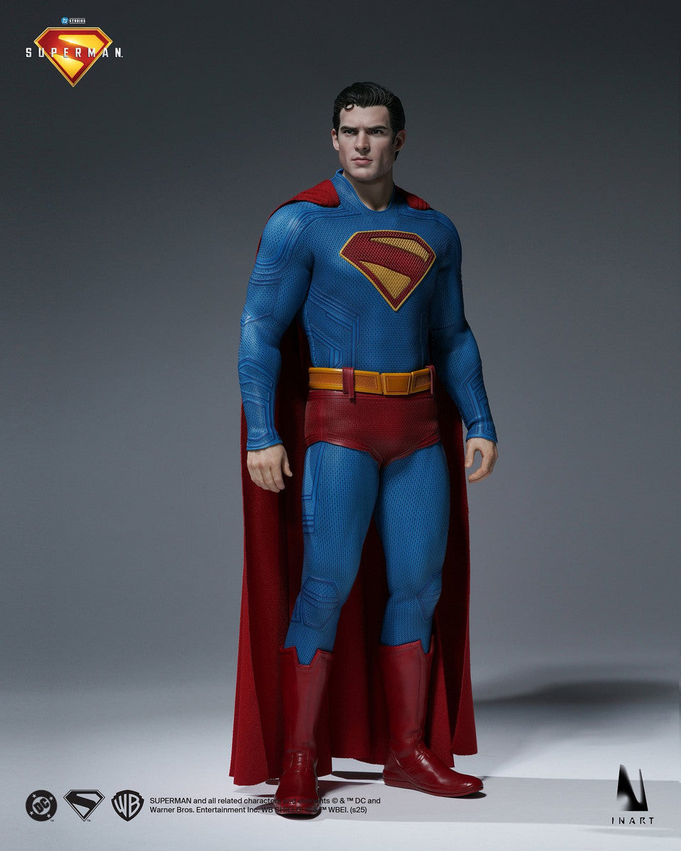 Preventa Figura SUPERMAN (con Krypto) - Superman (2025) marca INART A021 escala 1/6