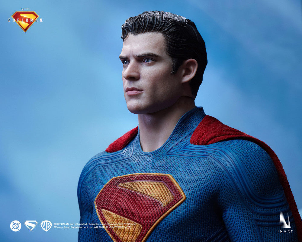 Preventa Figura SUPERMAN (con Krypto) - Superman (2025) marca INART A021 escala 1/6