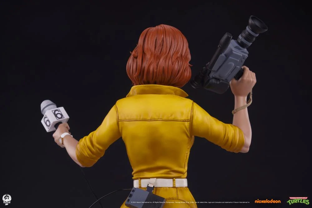 Pedido Estatua April O'Neil - Teenage Mutant Ninja Turtles - Premier Series marca PCS Collectibles escala 1/4