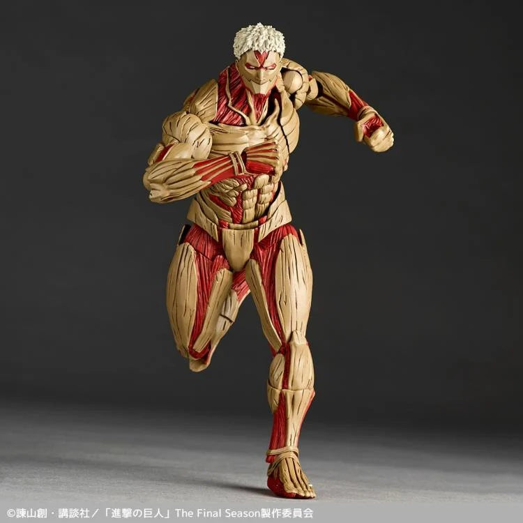 Preventa Figura Armored Titan (Reiner Braun) - Attack on Titan / Shingeki no Kyojin - Amazing Yamaguchi Revoltech marca Kaiyodo NR069 (17 cm)