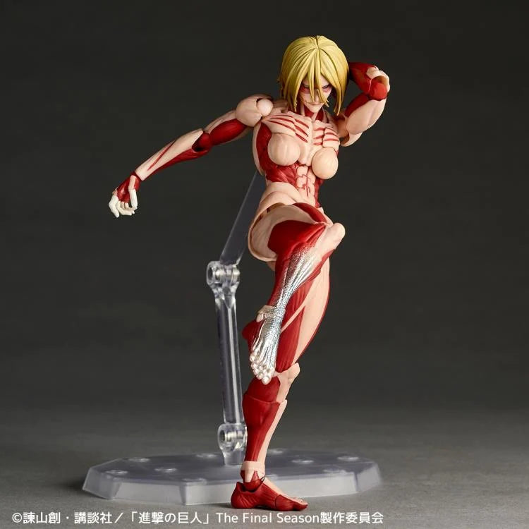 Preventa Figura Female Titan (Annie Leonhart) - Attack on Titan / Shingeki no Kyojin - Amazing Yamaguchi Revoltech marca Kaiyodo NR068 (16 cm)