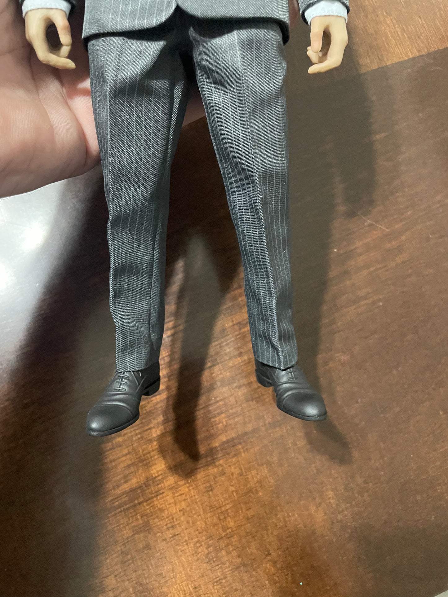 Figura Millionaire marca Kento Studio K001 x EM Custom Studios escala 1/6