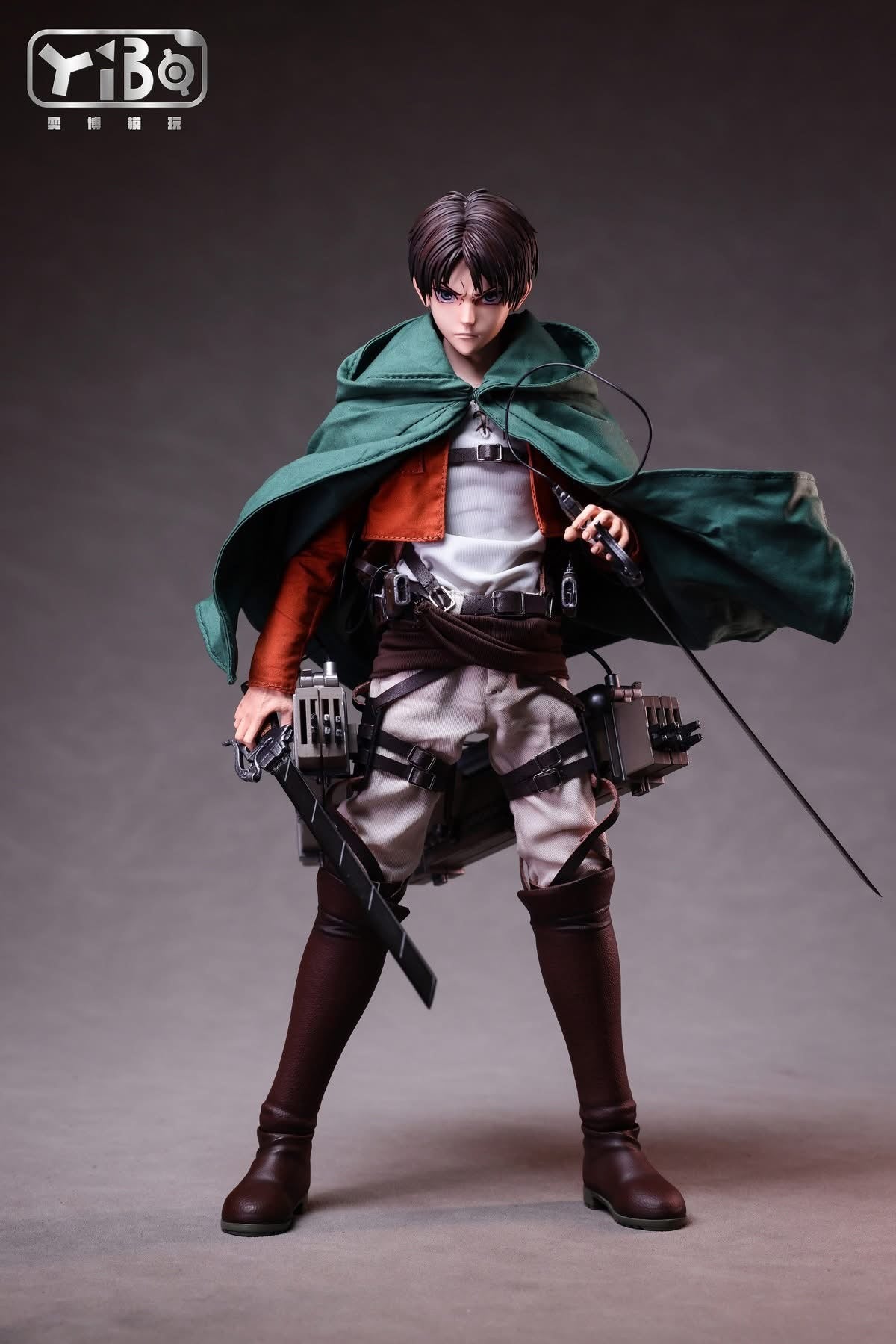 Preventa Figura Eren (pack doble) marca Yibo Toys YB-R2014 escala 1/6