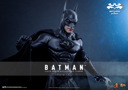 Preventa Figura Batman - Batman & Robin marca Hot Toys MMS786 escala 1/6