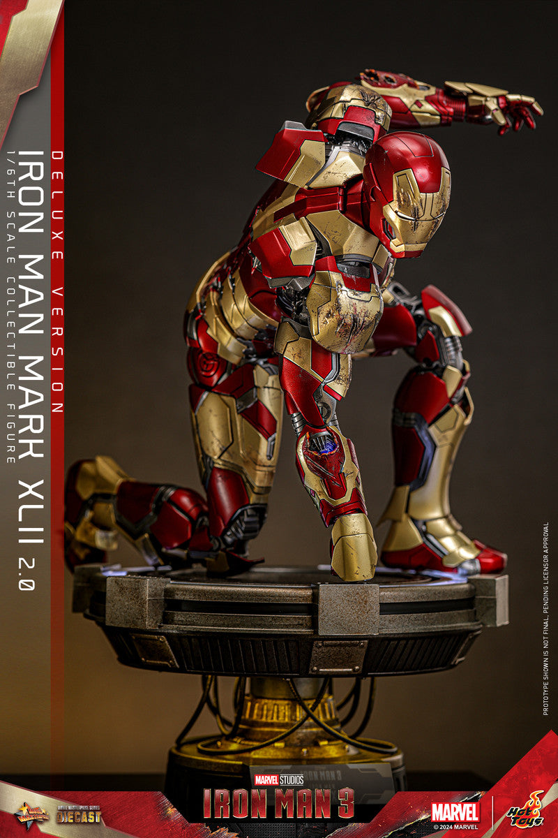 Preventa Figura Iron Man Mark XLII (2.0) (DELUXE) - Iron Man 3 marca Hot Toys MMS759D66 escala 1/6