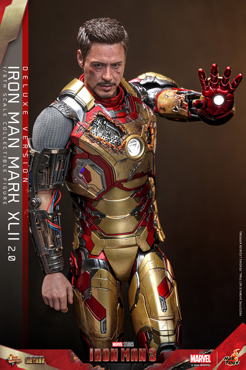 Preventa Figura Iron Man Mark XLII (2.0) (DELUXE) - Iron Man 3 marca Hot Toys MMS759D66 escala 1/6