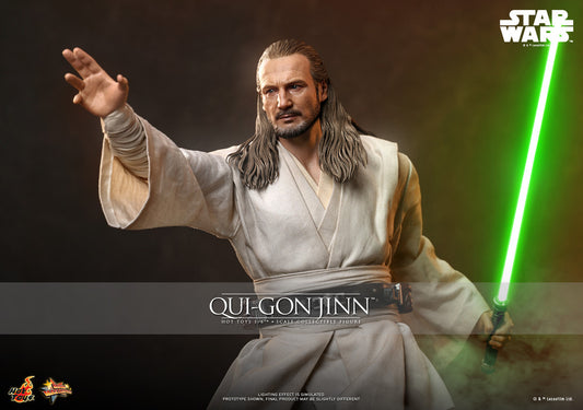 Preventa Figura Qui-Gon Jinn - Star Wars: The Phantom Menace marca Hot Toys MMS880 escala 1/6