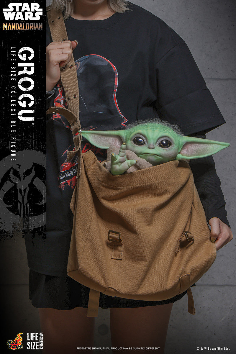 Preventa Figura Grogu (Tamaño real) - The Mandalorian marca Hot Toys LMS015 escala real 1/1