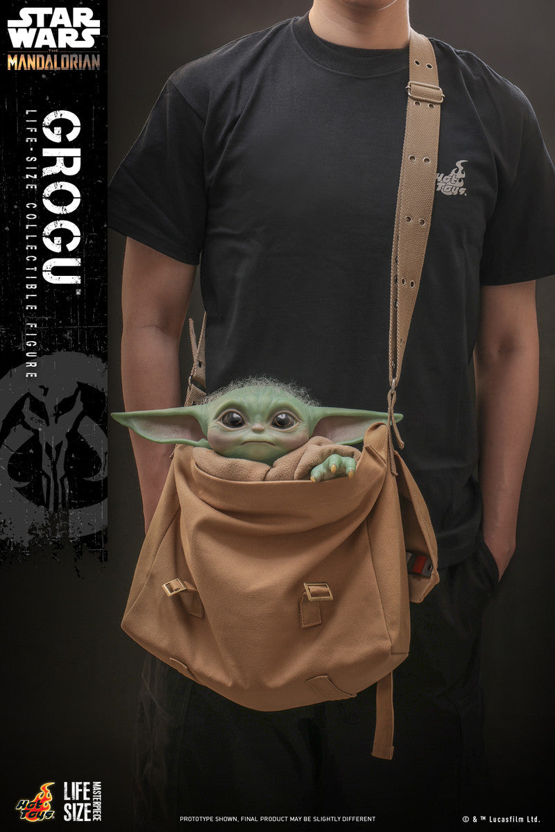 Preventa Figura Grogu (Tamaño real) - The Mandalorian marca Hot Toys LMS015 escala real 1/1