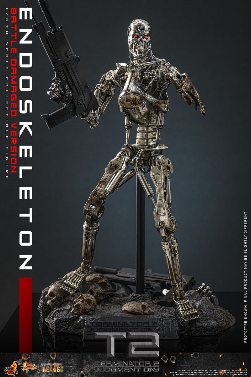 Preventa Figura Endoskeleton (Battle Damaged Version) (DIECAST) - Terminator 2: Judgment Day marca Hot Toys MMS840D77 escala 1/6