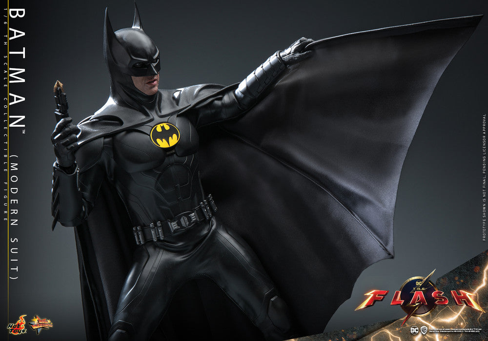 Pedido Figura BATMAN (Modern Suit) - The Flash marca Hot Toys MMS712 escala 1/6