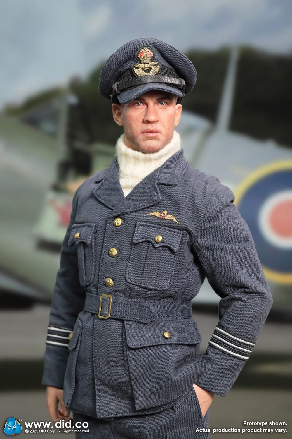 Preventa Figura TOM - WWII British Pilot Squadron Leader marca DID K80187 escala 1/6