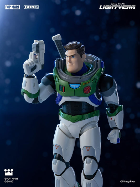 Preventa Figura Buzz Lightyear (Space Ranger version) - Lightyear - Model Kit marca Pop Mart x Gong Studio (17 cm)