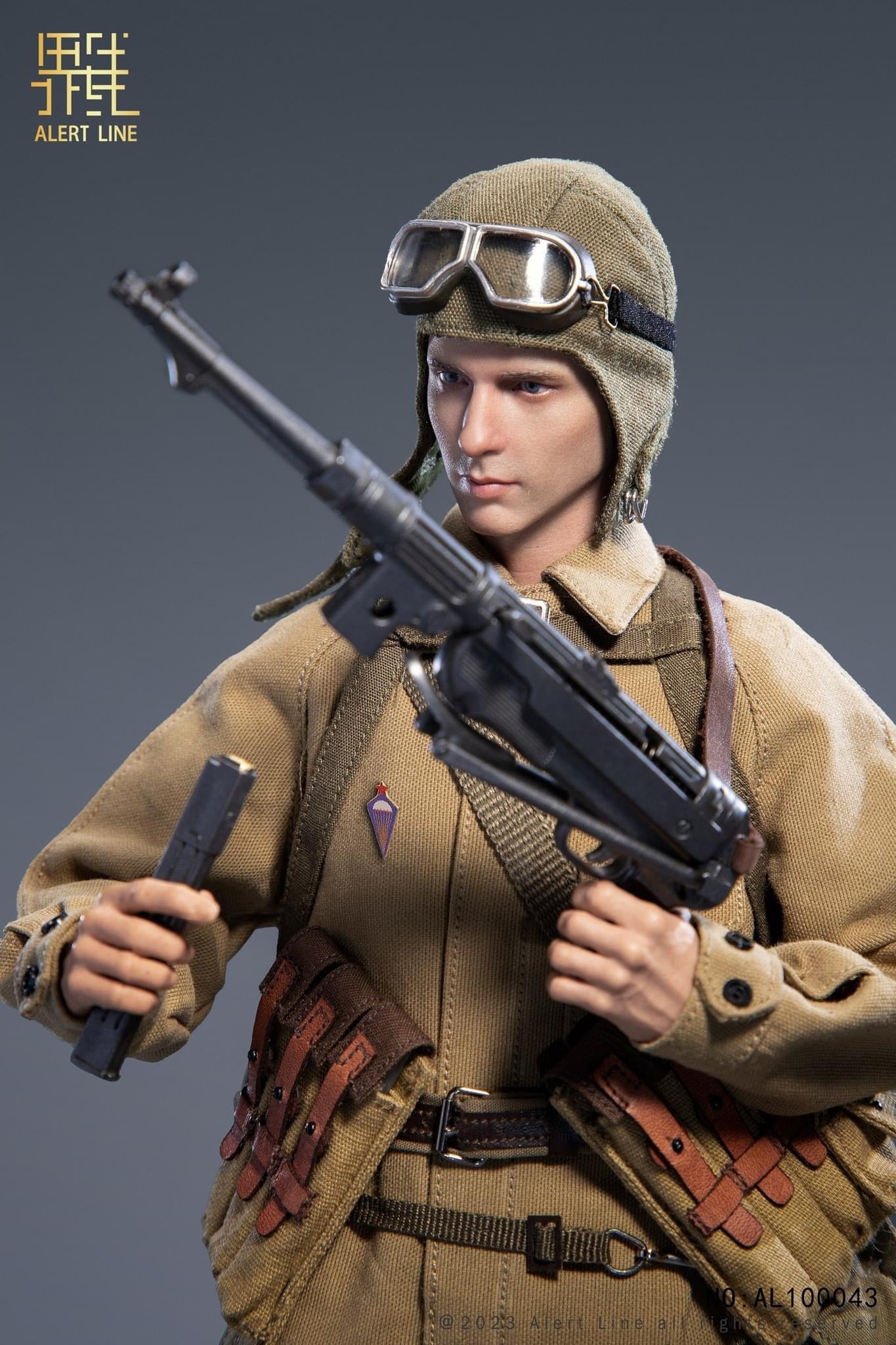 Pedido Figura WWII Soviet Airborne Forces marca Alert Line AL100043 escala 1/6