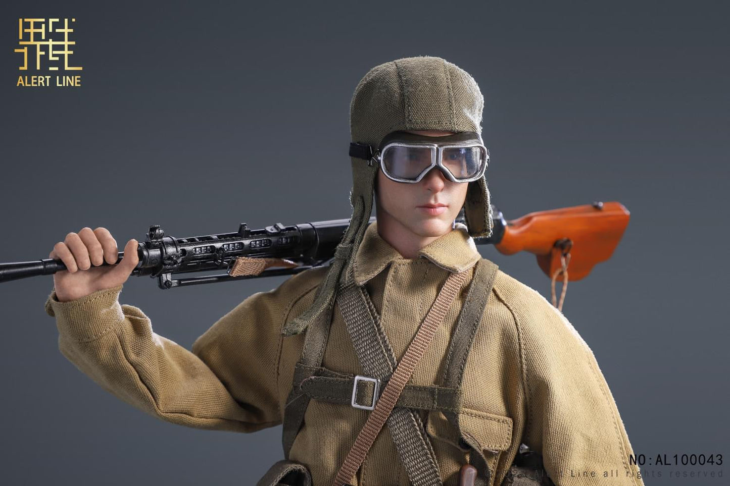 Pedido Figura WWII Soviet Airborne Forces marca Alert Line AL100043 escala 1/6