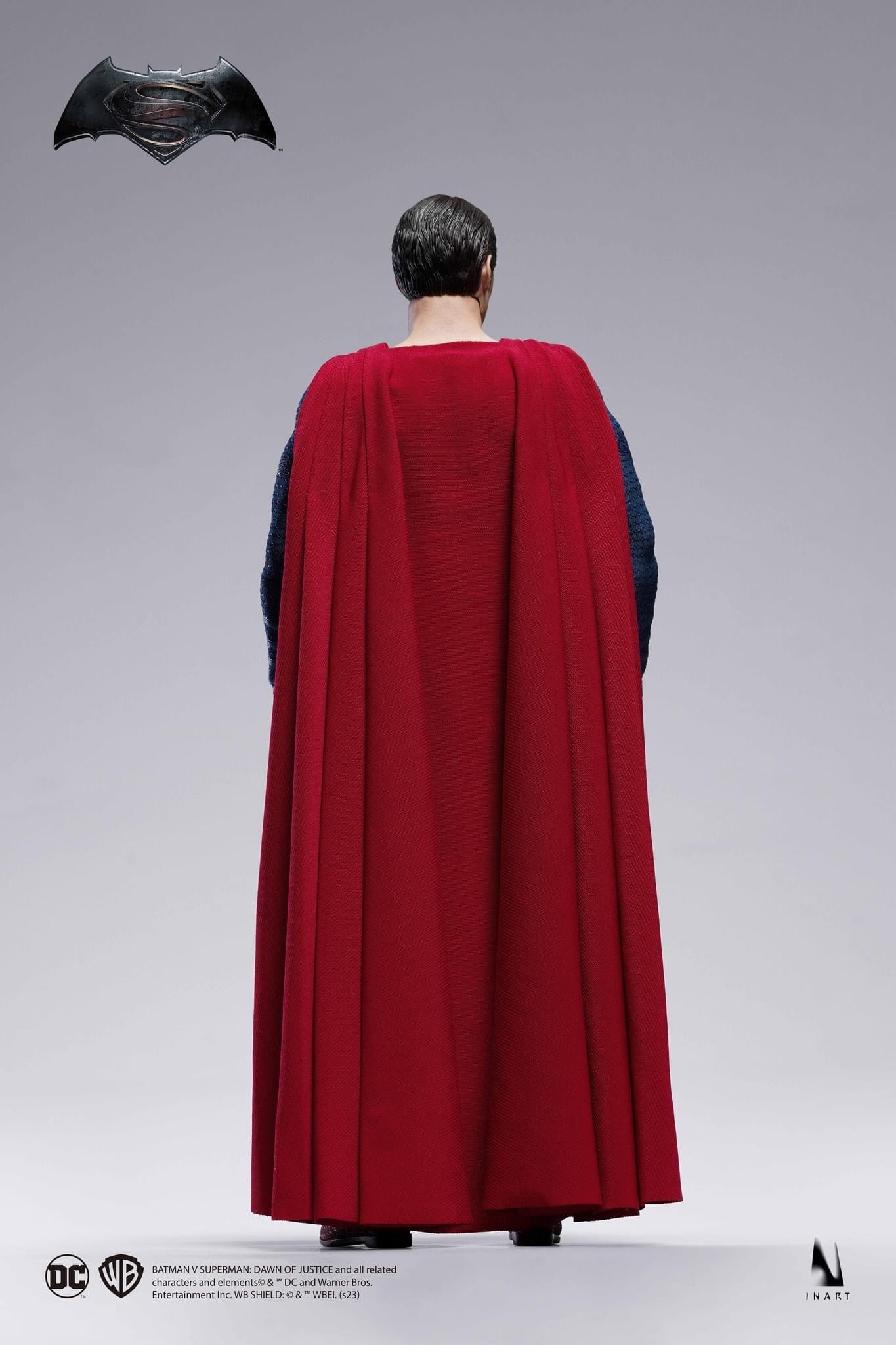 Pedido Figura SUPERMAN - Batman v Superman: Dawn of Justice marca Inart Queen Studios AG007 escala 1/6 (SOLO 1 DISPONIBLE)