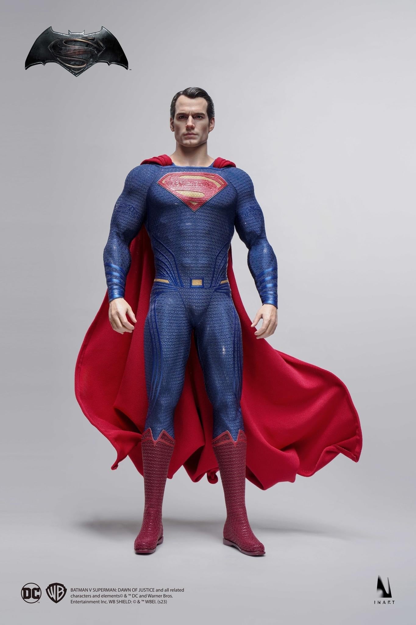 Pedido Figura SUPERMAN - Batman v Superman: Dawn of Justice marca Inart Queen Studios AG007 escala 1/6 (SOLO 1 DISPONIBLE)