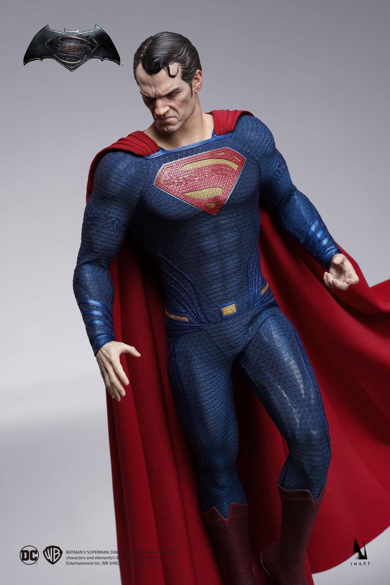 Pedido Figura SUPERMAN - Batman v Superman: Dawn of Justice marca Inart Queen Studios AG007 escala 1/6 (SOLO 1 DISPONIBLE)