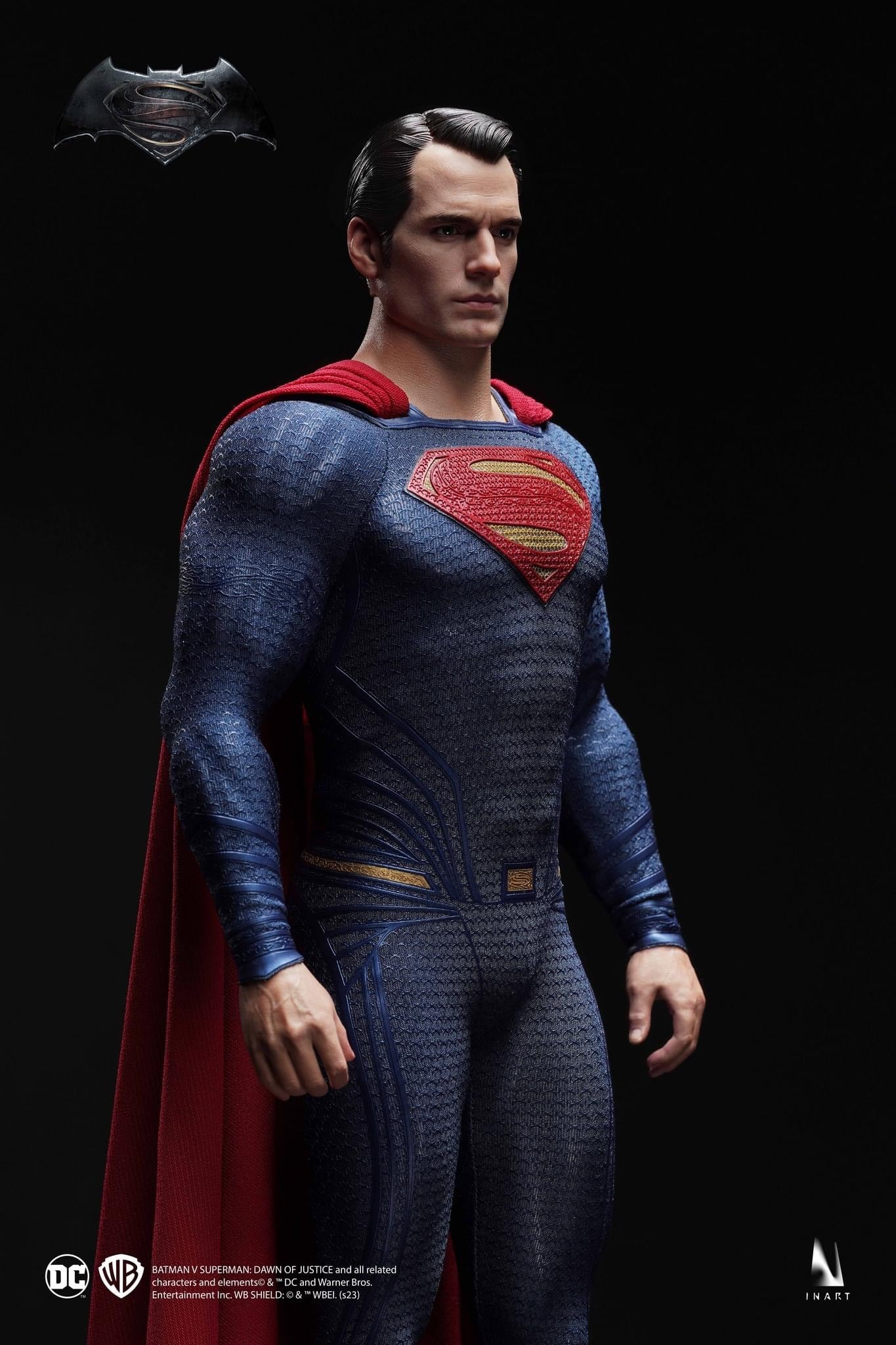 Pedido Figura SUPERMAN - Batman v Superman: Dawn of Justice marca Inart Queen Studios AG007 escala 1/6 (SOLO 1 DISPONIBLE)