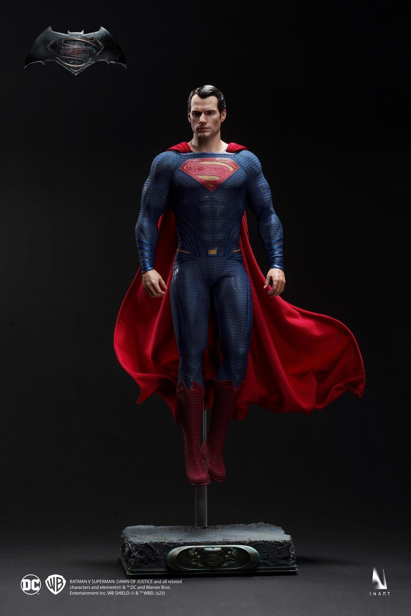 Pedido Figura SUPERMAN - Batman v Superman: Dawn of Justice marca Inart Queen Studios AG007 escala 1/6 (SOLO 1 DISPONIBLE)
