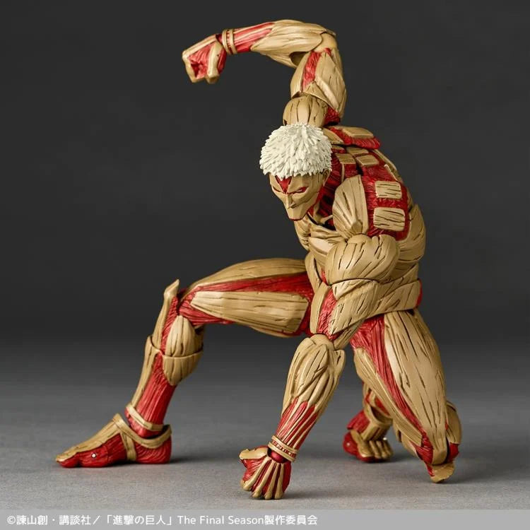 Preventa Figura Armored Titan (Reiner Braun) - Attack on Titan / Shingeki no Kyojin - Amazing Yamaguchi Revoltech marca Kaiyodo NR069 (17 cm)