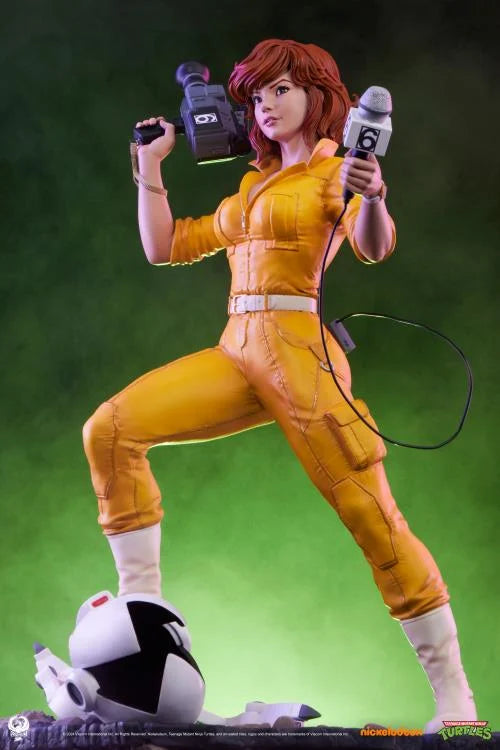 Pedido Estatua April O'Neil - Teenage Mutant Ninja Turtles - Premier Series marca PCS Collectibles escala 1/4