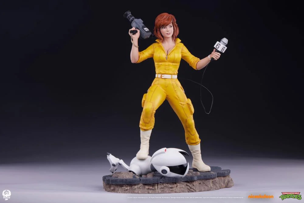 Pedido Estatua April O'Neil - Teenage Mutant Ninja Turtles - Premier Series marca PCS Collectibles escala 1/4