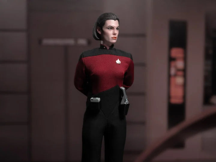 Pedido Figura Ensign Ro Laren - Star Trek: The Next Generation marca EXO-6 EXO-01-088 escala 1/6