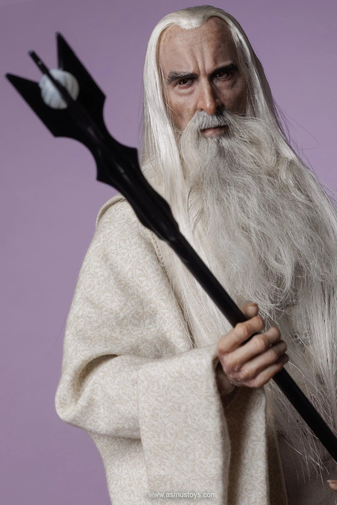 Preventa Figura Saruman - The Lord of the Rings Trilogy - Crown Series marca Asmus Toys CRW005 escala 1/6