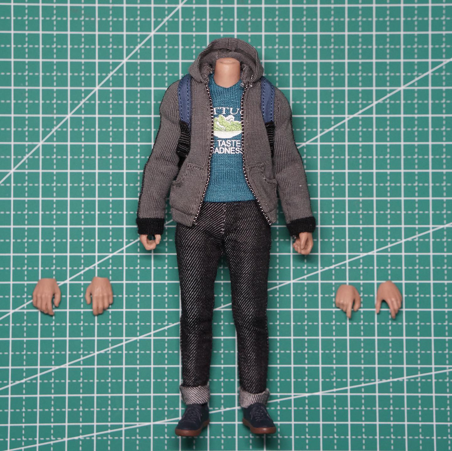 Pedido Set Cuerpo y Traje MP26 marca Manipple escala pequeña 1/12