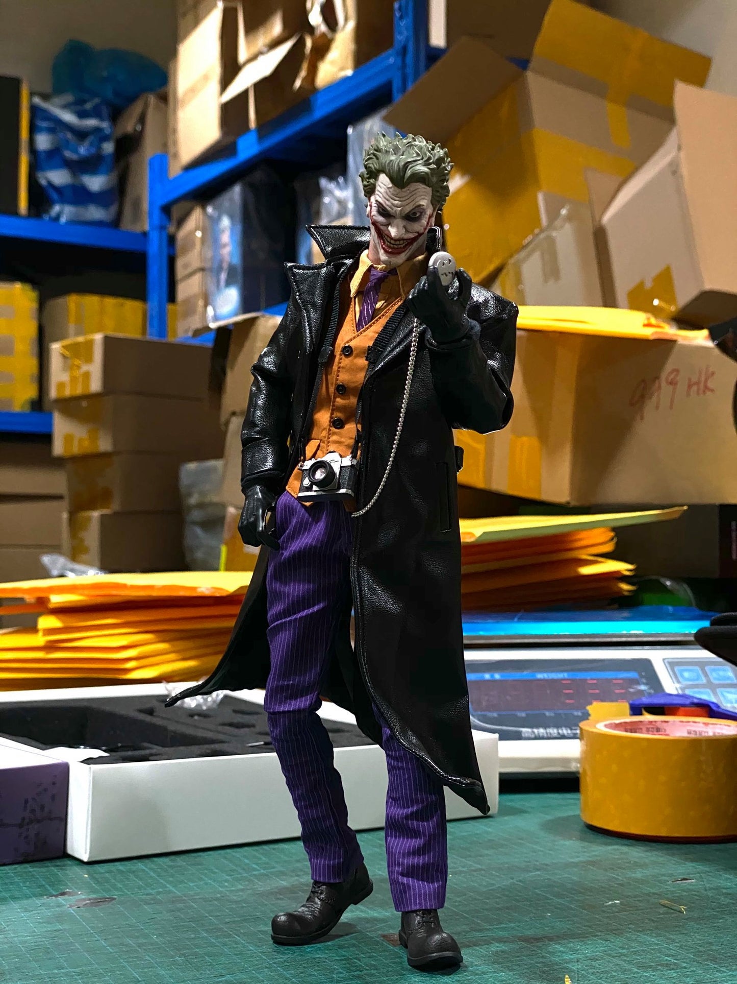 Pedido Set de Ropa Maniac marca Daftoys F01 escala 1/6