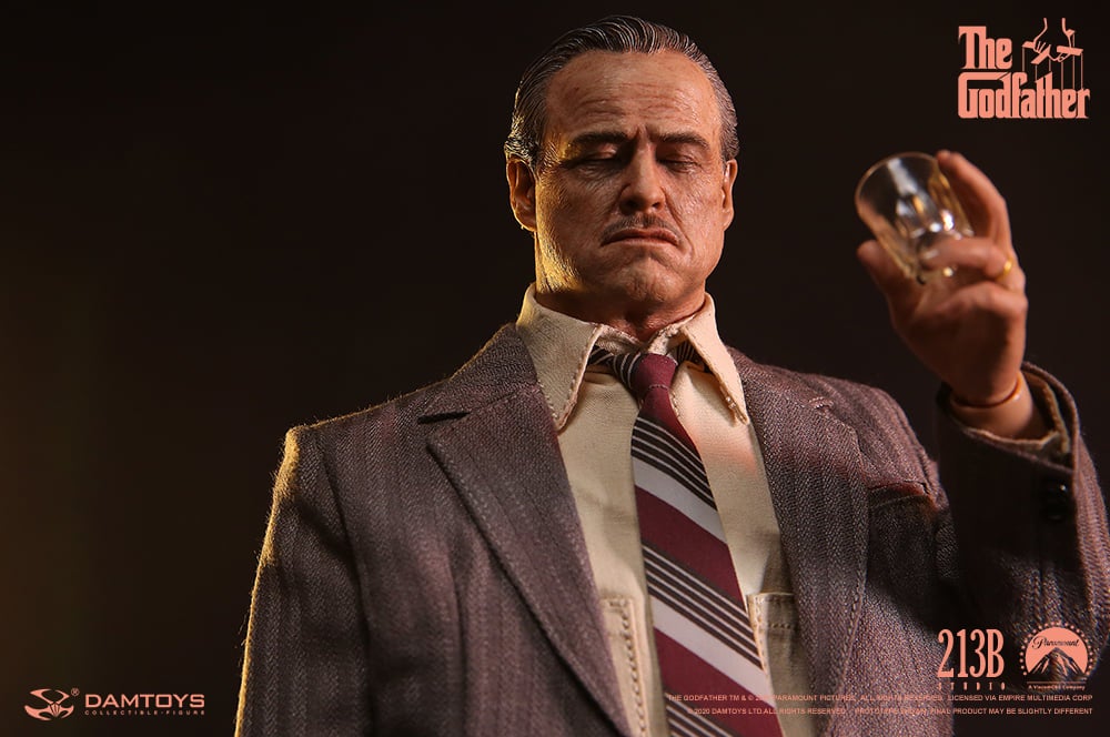 Pedido Figura Vito Corleone "The Godfather" (Golden Year version) marca Damtoys DMS033 escala 1/6