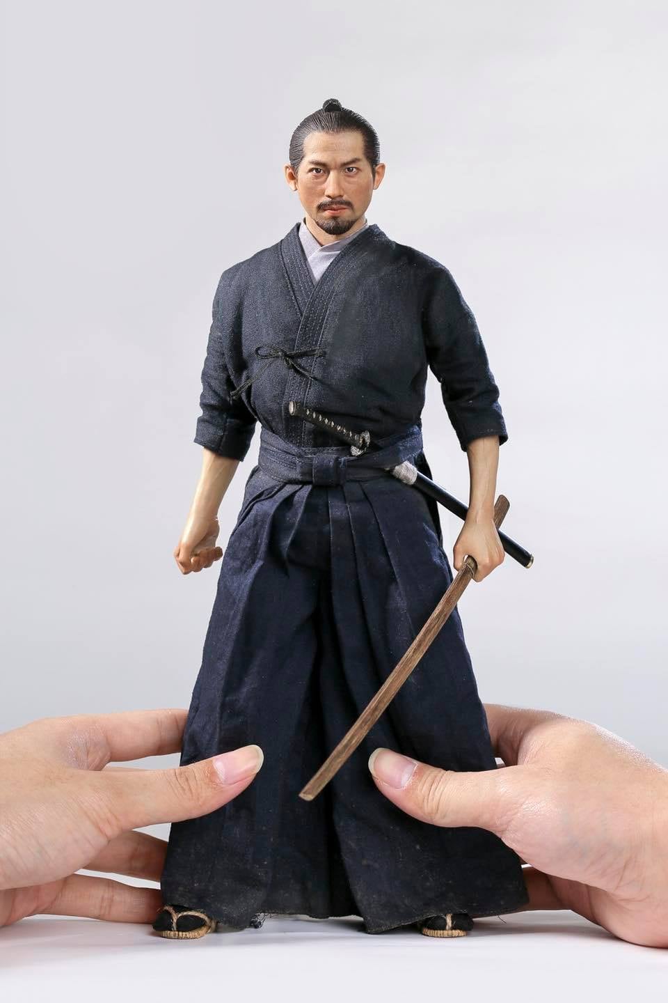 Pedido Figura Brave Samurai Ujio (Kendo version) marca Poptoys EX033 escala 1/6 (BACK ORDER)