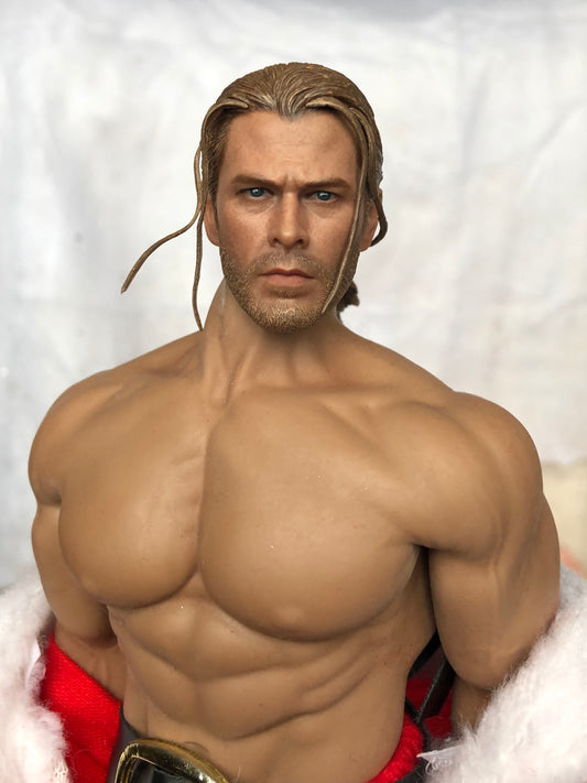 Figura Thunder marca EM Custom Studios escala 1/6