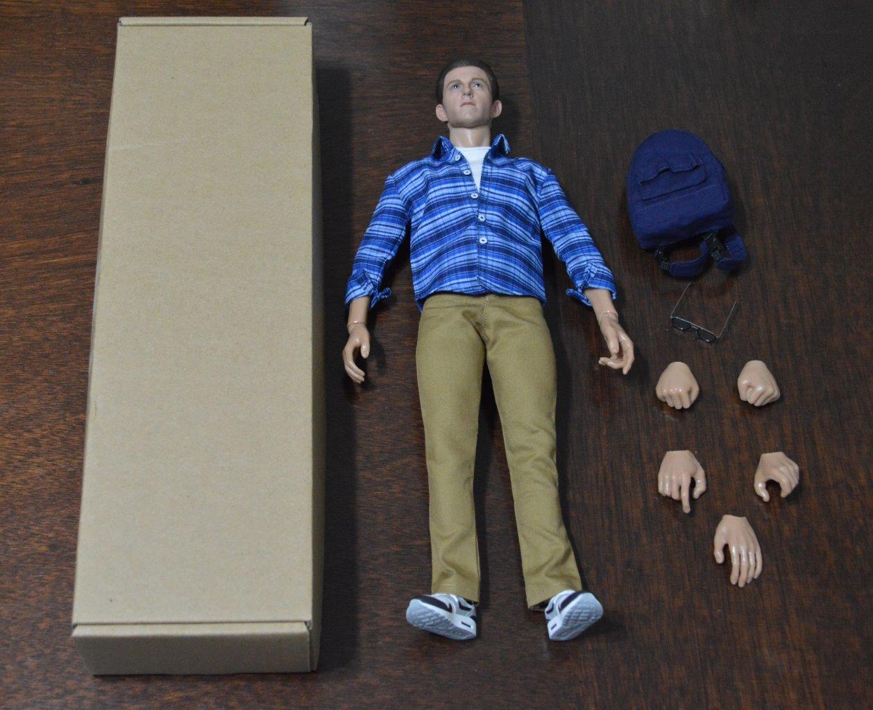Figura A - Peter marca EM Custom Studios escala 1/6