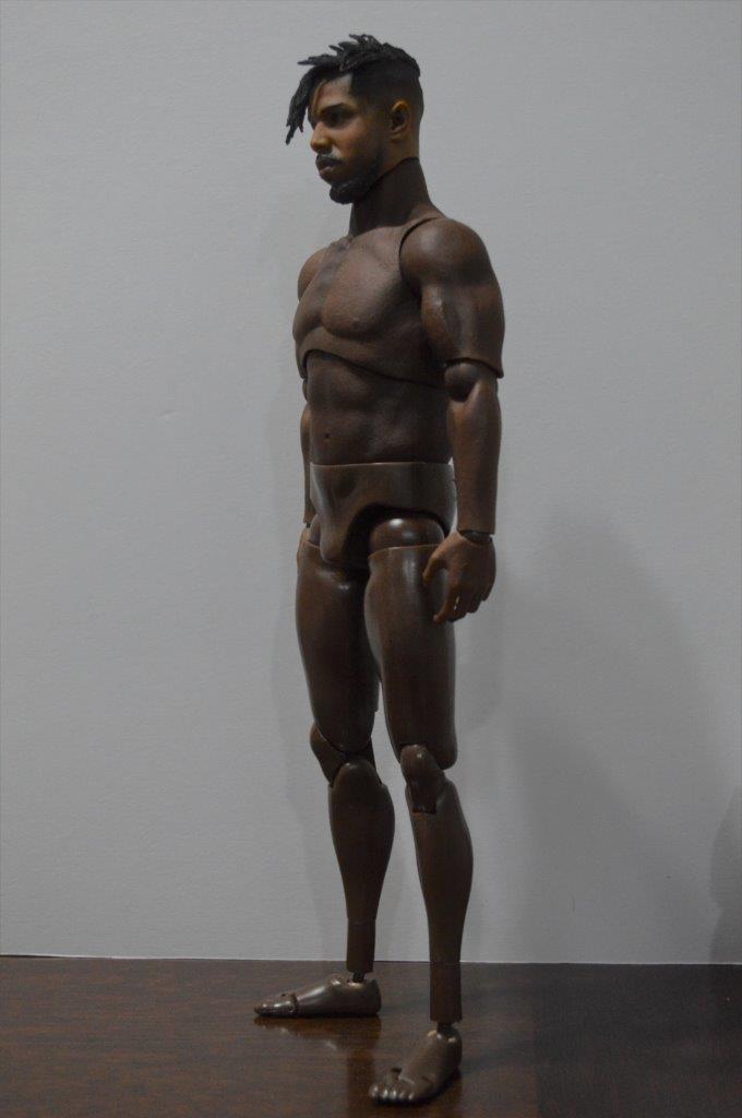 Figura Black Killer marca EM Custom Studios escala 1/6
