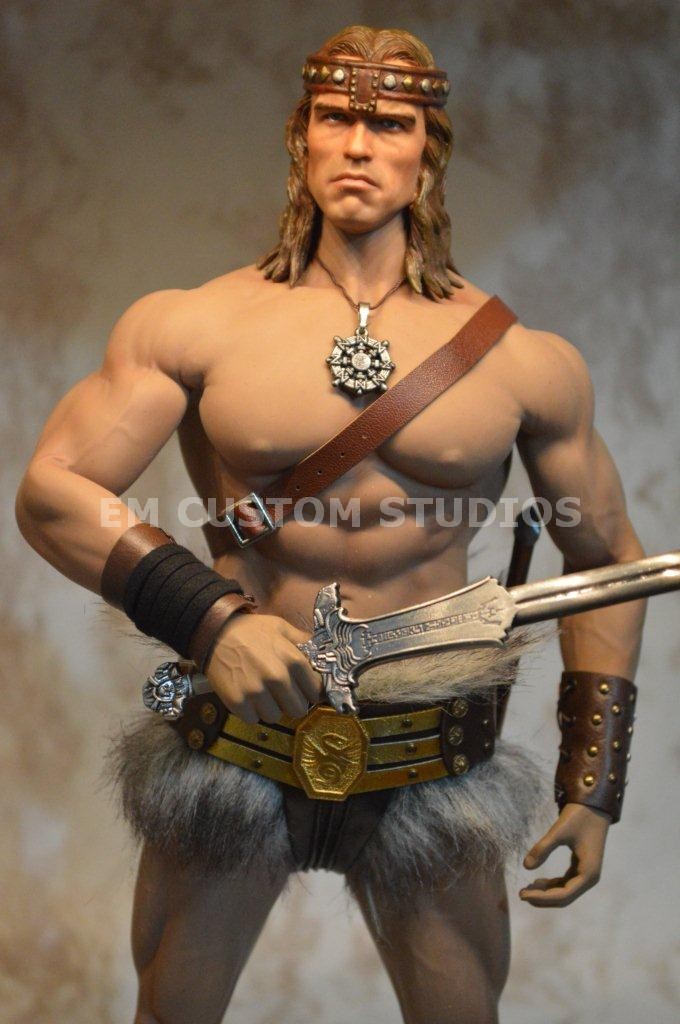 Figura El Barbaro / Destructor marca EM Custom Studios escala 1/6