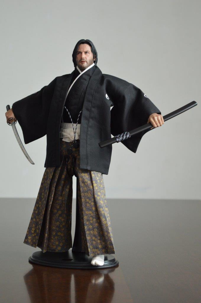 Figura Ronin marca EM Custom Studios escala 1/6