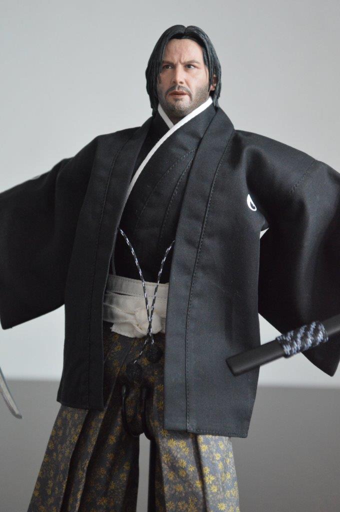 Figura Ronin marca EM Custom Studios escala 1/6