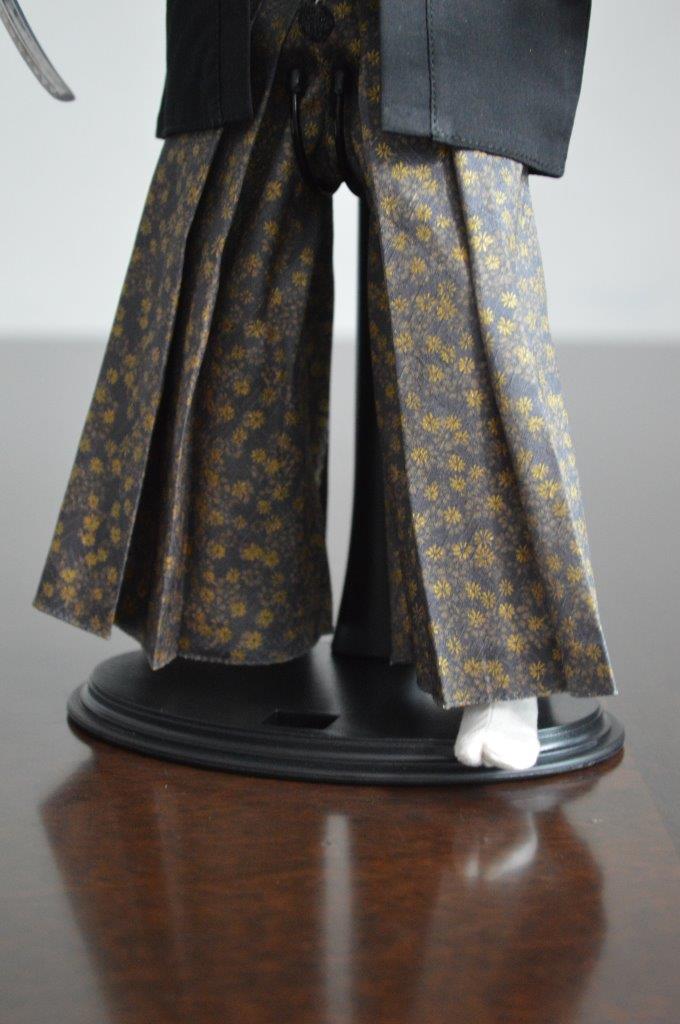 Figura Ronin marca EM Custom Studios escala 1/6