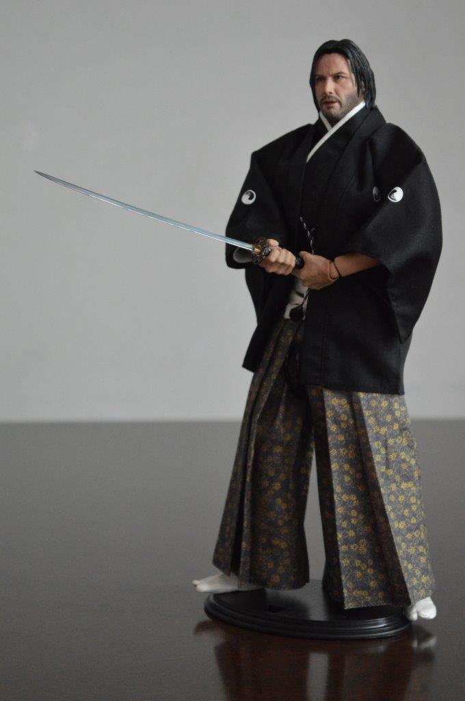 Figura Ronin marca EM Custom Studios escala 1/6