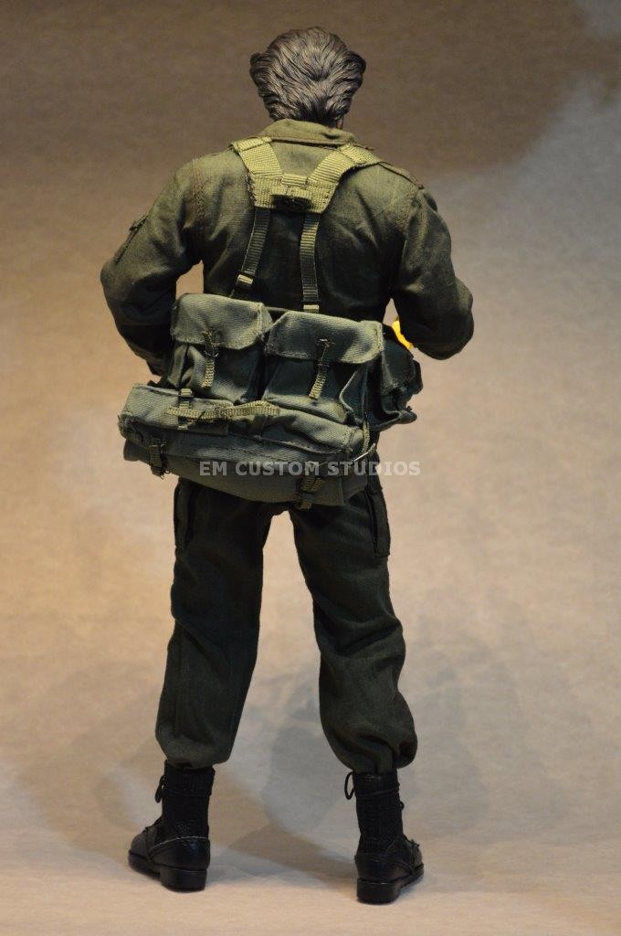 Figura Wolfman con traje militar Vietnam marca EM Custom Studios escala 1/6